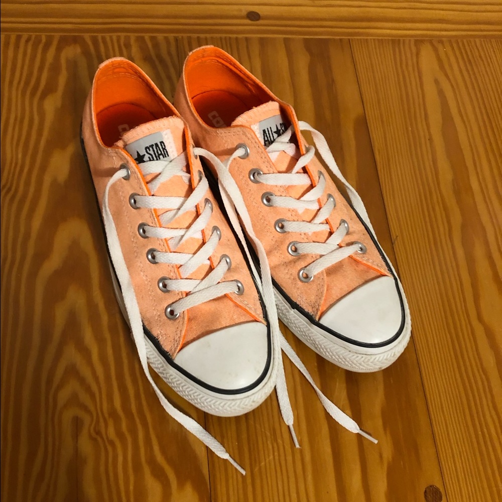 Converse Low Top Chuck Taylor’s